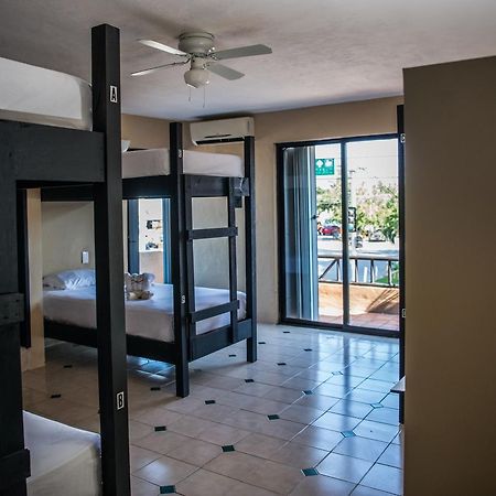 פלאייה דל כרמן Deja Hostel מראה חיצוני תמונה