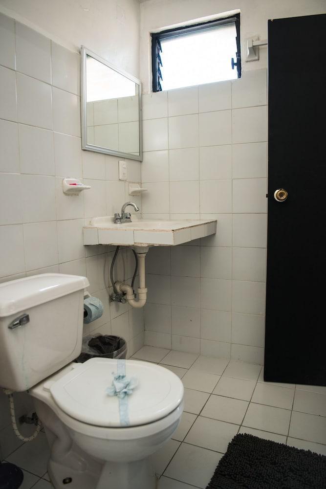 פלאייה דל כרמן Deja Hostel מראה חיצוני תמונה